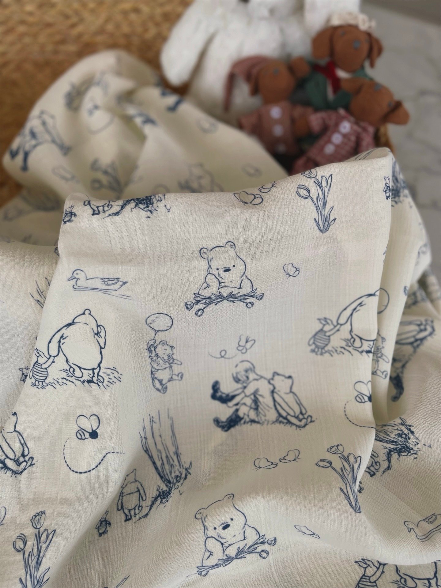 BLUE TOİLE DE JOUY WİNNİE THE POOH Müslin Örtü