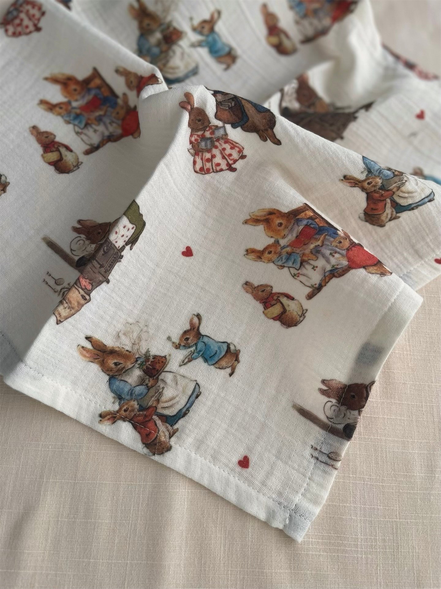 VİNTAGE PETER RABBİT MÜSLİN AĞIZ VE O UZ MENDİLİ