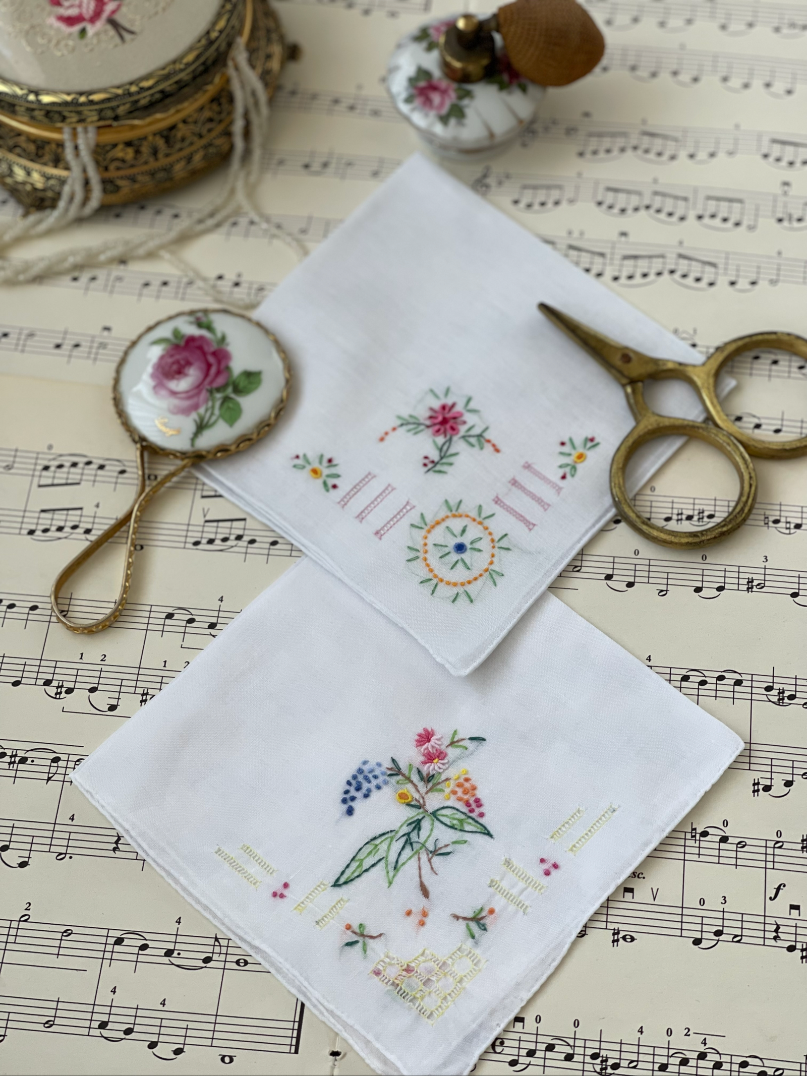 26 no nakışlı ithal vintage m4ndil