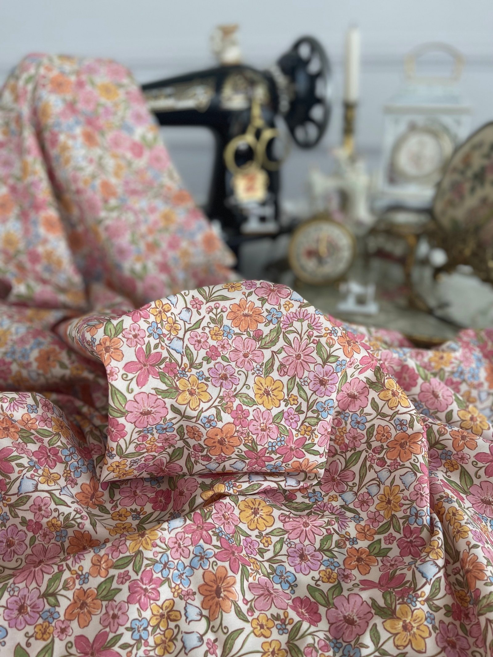 SOFT FLORAL PAMUK POPLİN